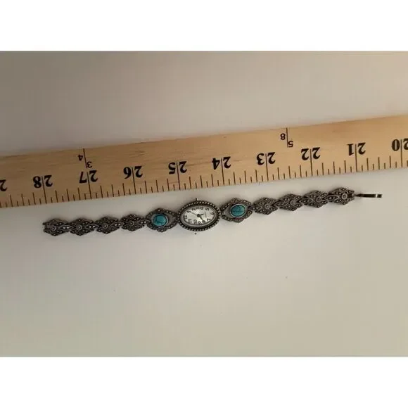 Quartz ladies watch with pretty turquoise/silver band - Picture 3 of 9